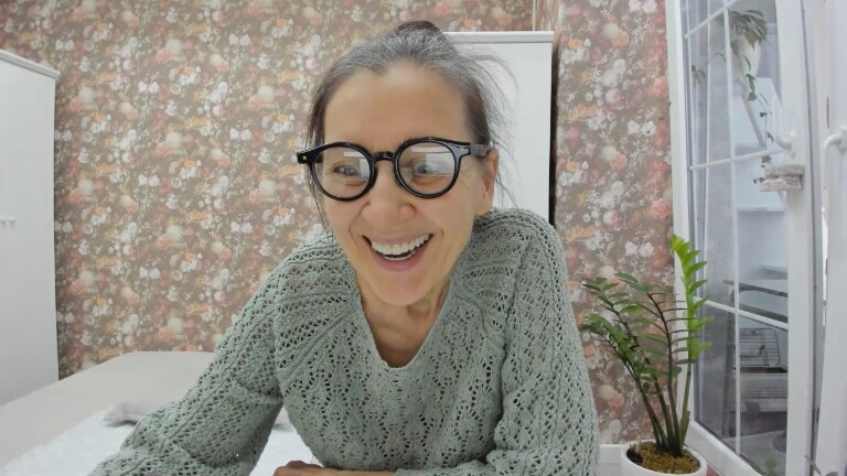 CharmChoice's Streamate show and profile