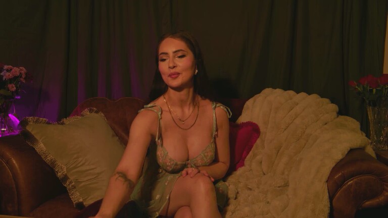 LottieRoseUK's Streamate show and profile