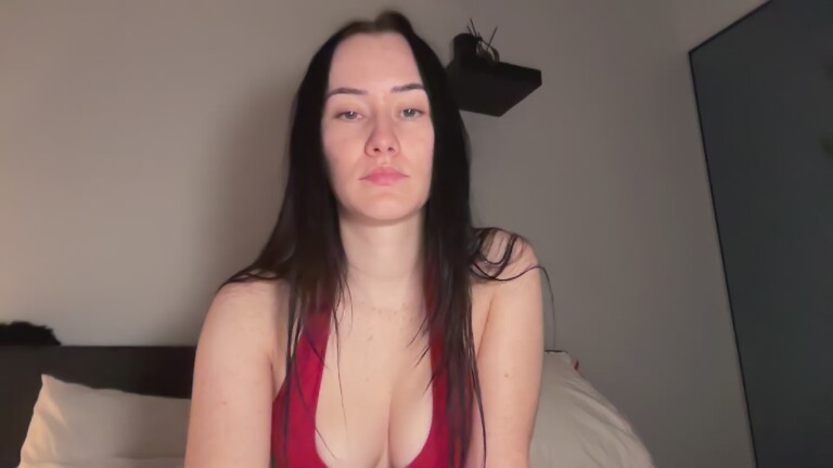 ZaraHartUK's Streamate show and profile