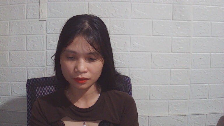 Lucie079's Streamate show and profile