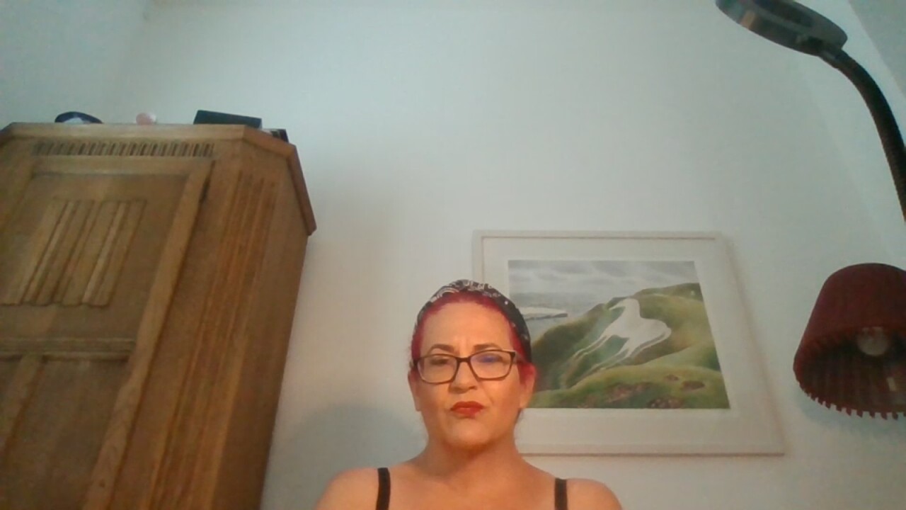 KinkyCorina